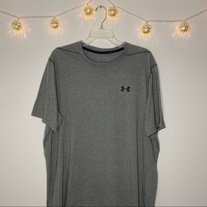 Under Armour tshirt